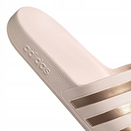 Zapatillas de mujer Adidas Adilette Aqua rosa y dorado FW4291 rosado 4