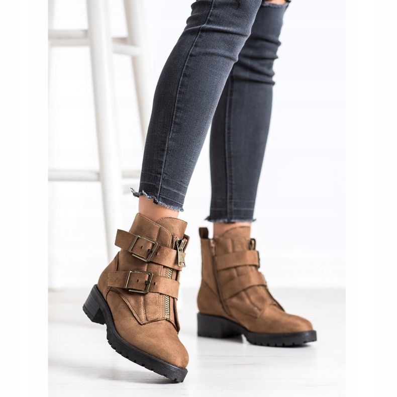 Corina Trabajadores ocasionales marrón 1