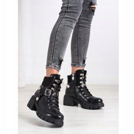 Yes Mile Trabajadores con estilo con adornos negro 1 Yes Mile Trabajadores con estilo con adornos negro 1