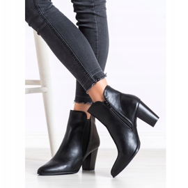 SHELOVET Botas calientes en el poste negro 2 SHELOVET Botas calientes en el poste negro 2