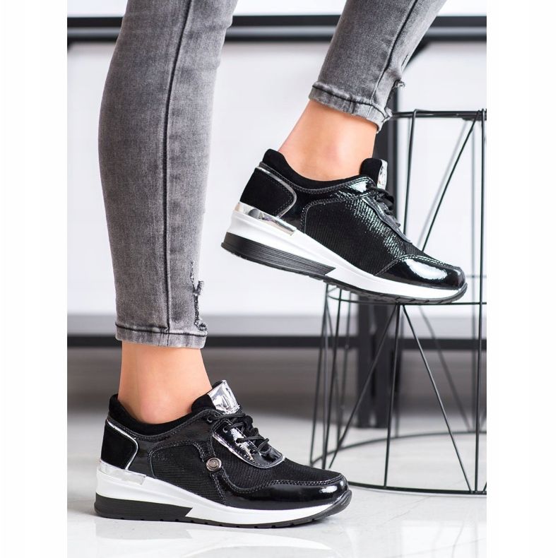 Zapatillas VINCEZA de piel negro 1