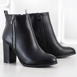 Cm Paris Botas clásicas con cremallera decorativa. negro 4