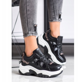 SHELOVET Cómodas zapatillas de cuero ecológico negro 3