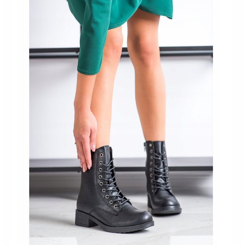 Super Me Altos tramperos negros 1 Super Me Altos tramperos negros 1