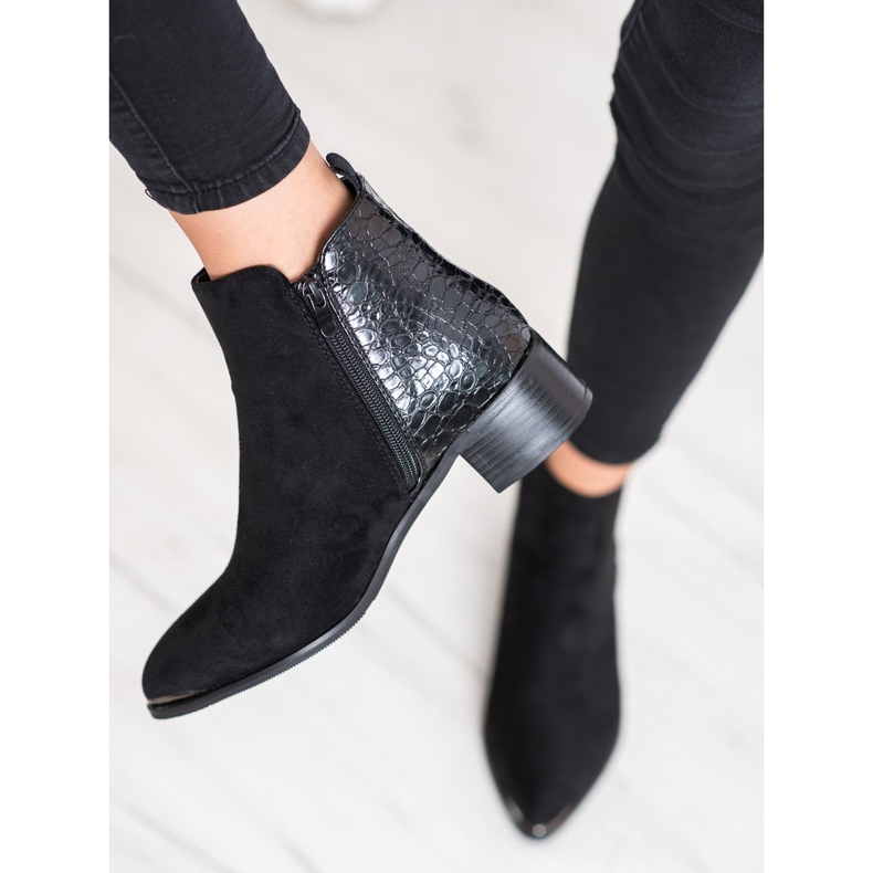 Kayla Botas con estilo en un poste bajo negro 2 Kayla Botas con estilo en un poste bajo negro 2