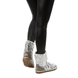 Botas aislantes plateadas emu Stouteyes plata 3