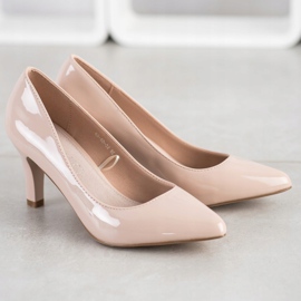 Goodin Bombas lacadas beige 3