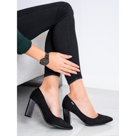 Goodin Bombas en un pilar negro 2 Goodin Bombas en un pilar negro 2