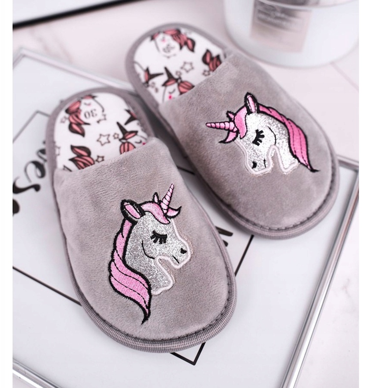 Pantuflas Infantiles Unicornio Gris Con Unicornio 1