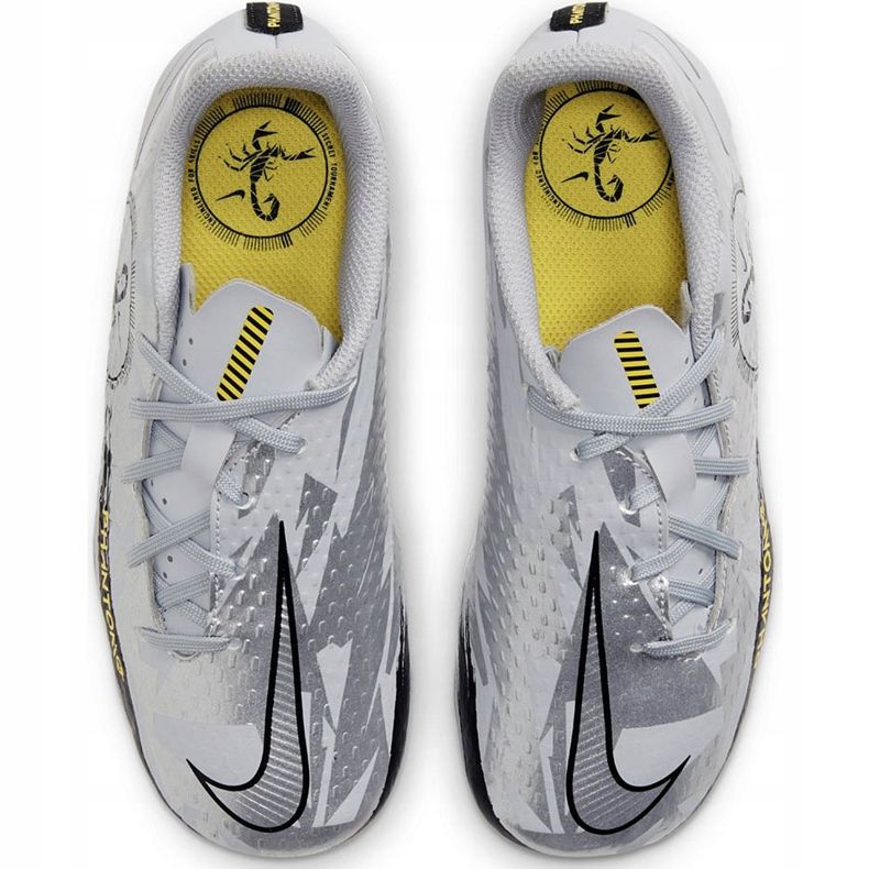 Zapatillas de fútbol Nike Phantom Gt Academy Scorpion FG / MG Junior DB7631 001 blanco 1