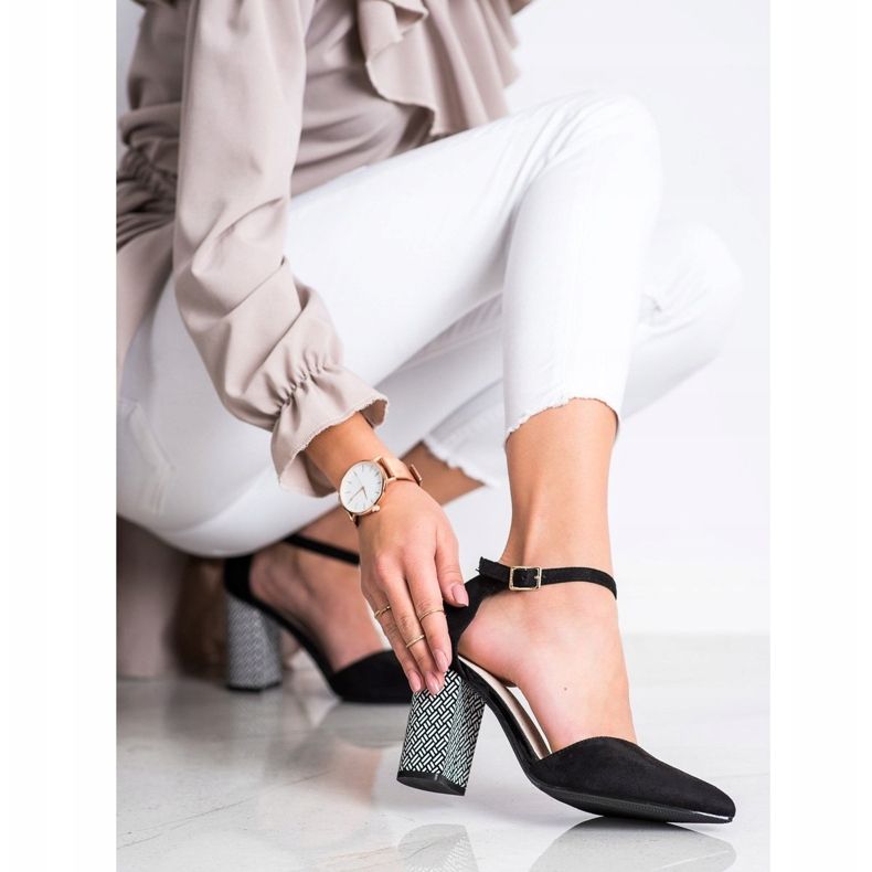 Goodin Zapatos de salón con tacón decorativo negro 2