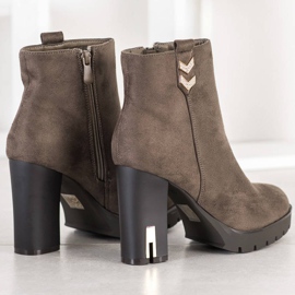 Bestelle Botines de ante con adorno gris 1