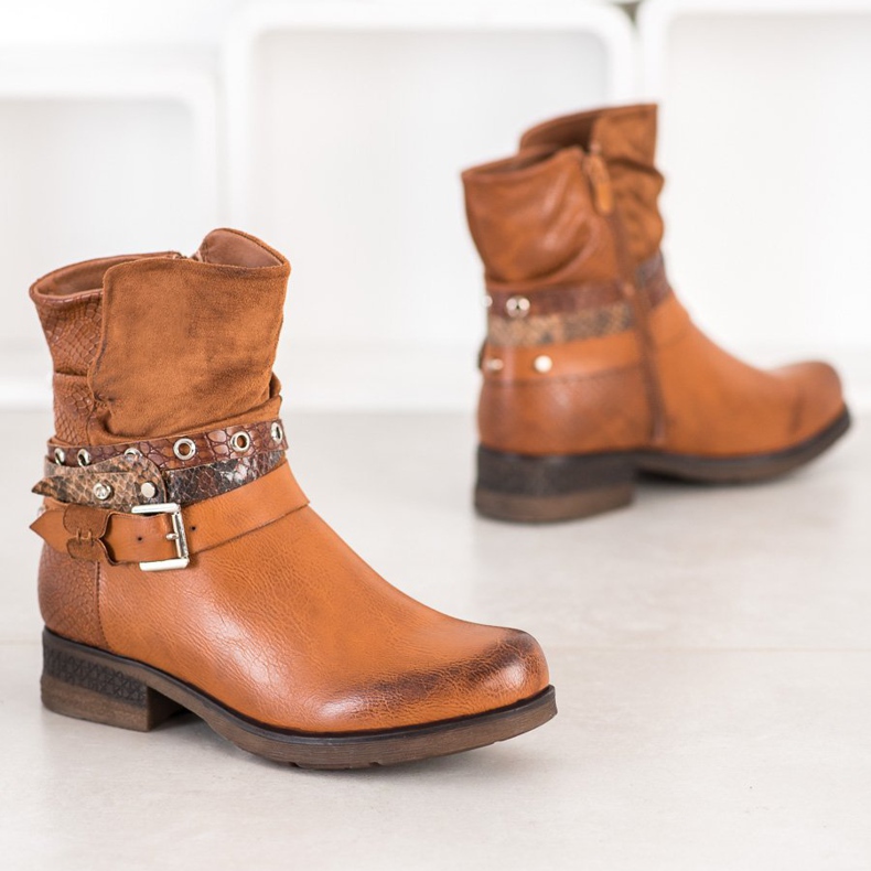 Super Me Trabajadores con estilo marrón 1 Super Me Trabajadores con estilo marrón 1