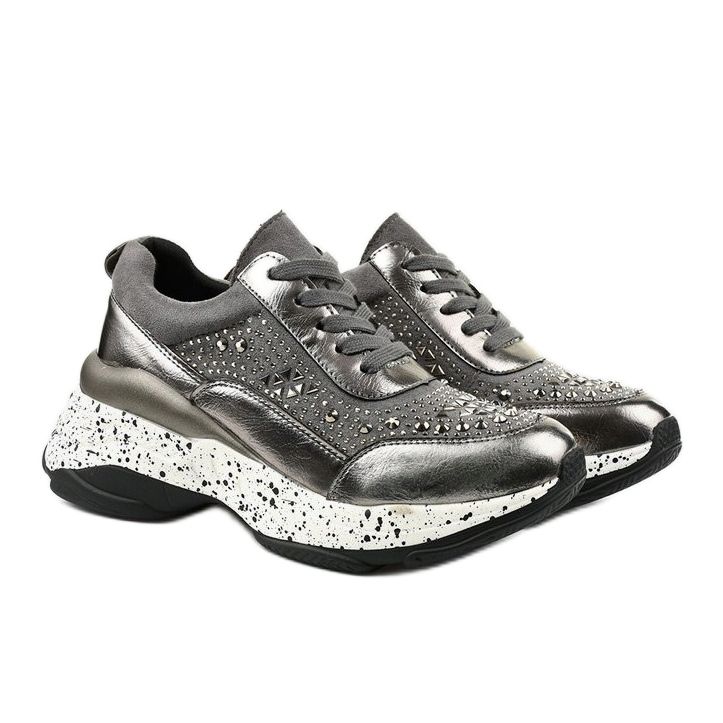 Deportivas grises confeccionadas en eco-piel-ante Quijor 2 Deportivas grises confeccionadas en eco-piel-ante Quijor 2