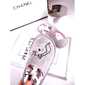 Pantuflas Infantiles Unicornio Gris Con Unicornio rosado plata 2 Pantuflas Infantiles Unicornio Gris Con Unicornio rosado plata 2