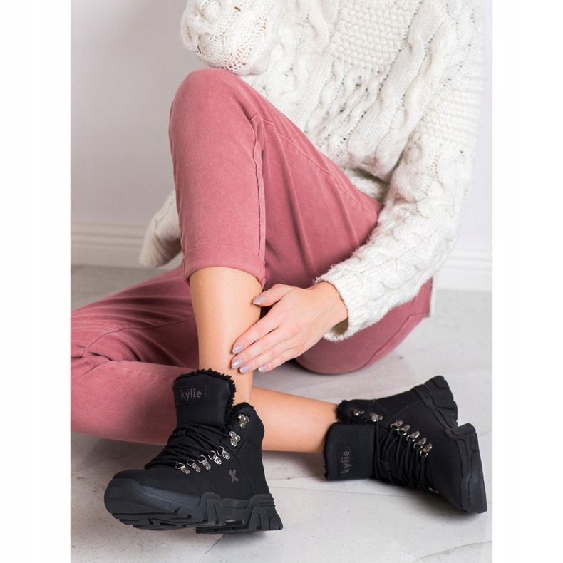 Kylie Tramperos negros con piel de oveja 1