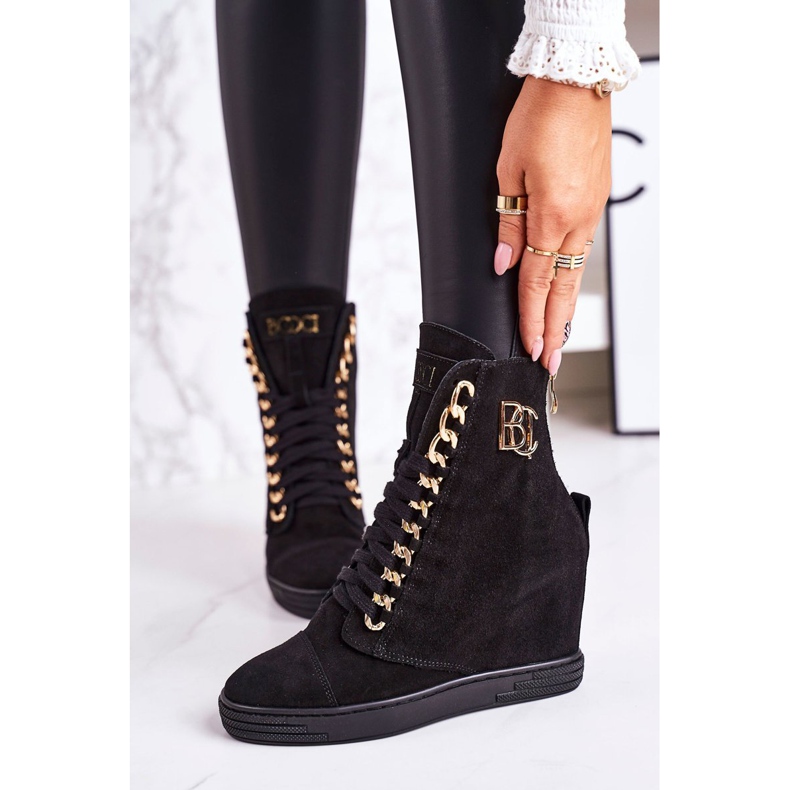 Zapatillas Mujer Ante BOOCI 2222/066 / con Cadena Dorada Negro 2