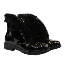 Botas Feminine lacadas planas negras con aislamiento negro 2 Botas Feminine lacadas planas negras con aislamiento negro 2