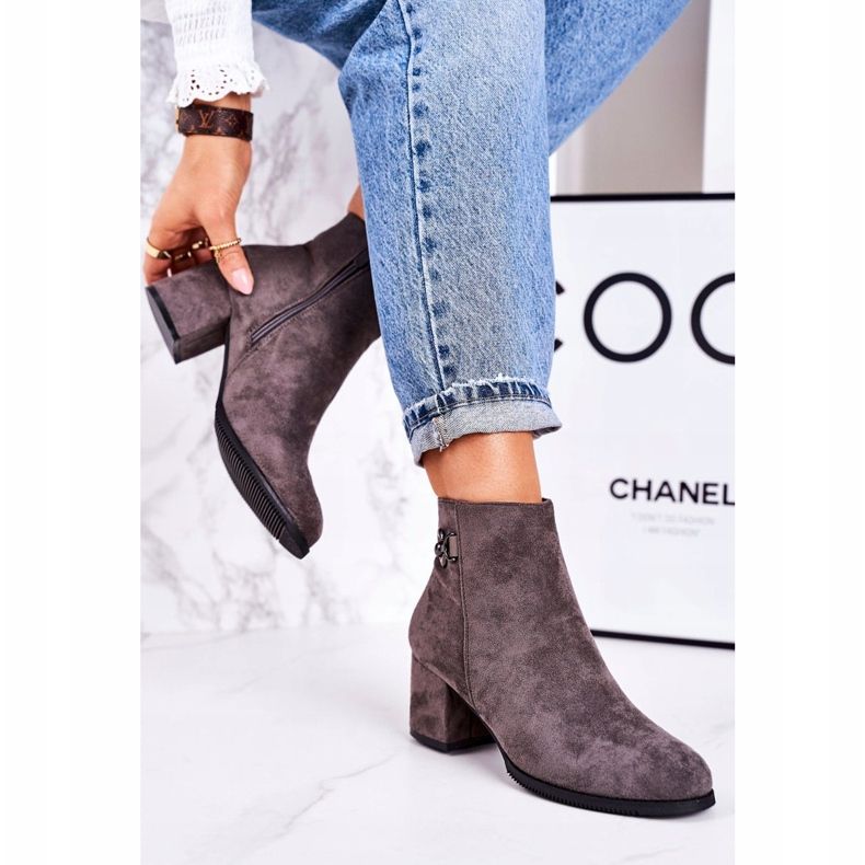 PJ1 Botas cálidas clásicas para mujer en un talón gris Éxito 2 PJ1 Botas cálidas clásicas para mujer en un talón gris Éxito 2
