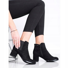 J. Star Botas calientes en tacones altos negro 4