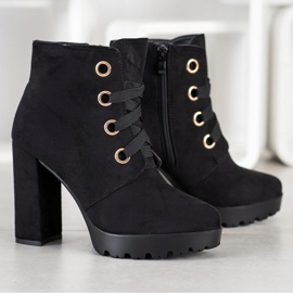 Juliet Botines con cordones negro 1