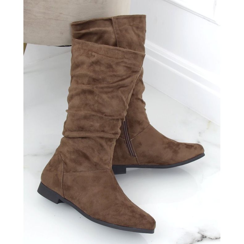 Botas de mujer tacón plano J19-92 Caqui verde 1 Botas de mujer tacón plano J19-92 Caqui verde 1