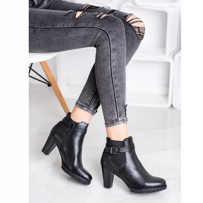 Flyfor Botas negras en tacones altos negro 1 Flyfor Botas negras en tacones altos negro 1