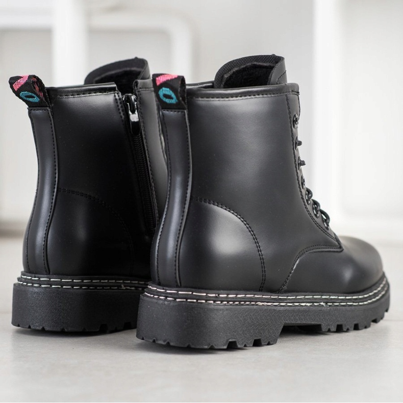 SHELOVET Tramperos negros atados 1