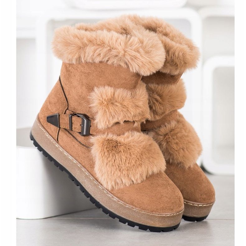 Queentina Mukluki caliente con piel beige 2 Queentina Mukluki caliente con piel beige 2