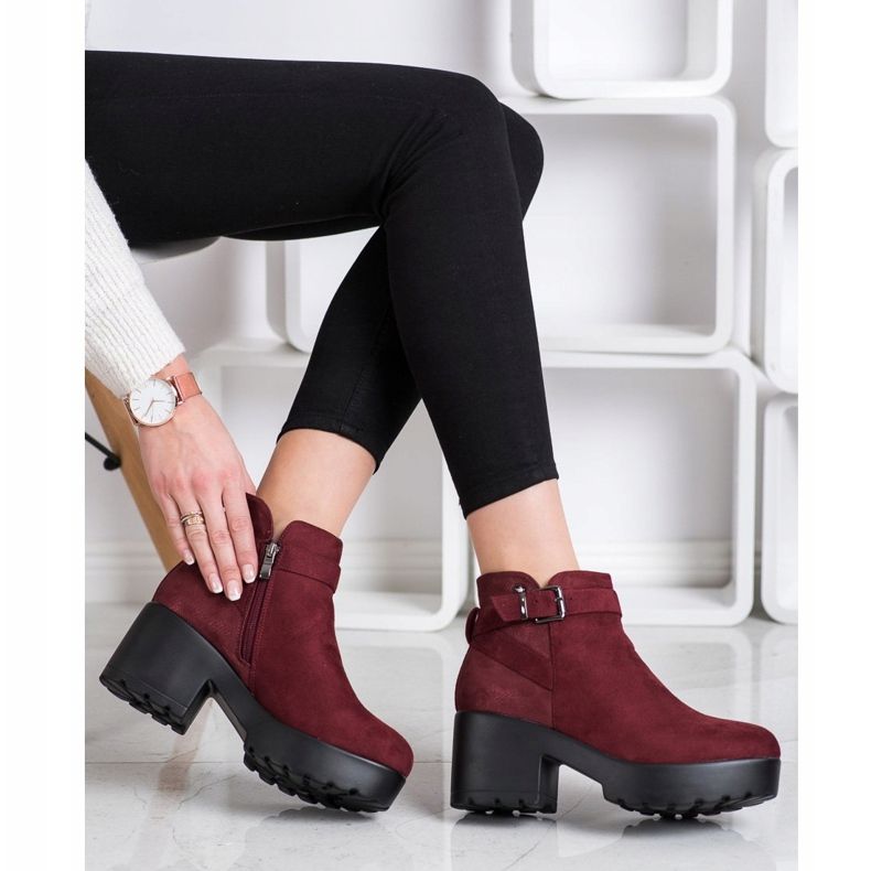 Best Shoes Botas ligeras en la plataforma rojo 1