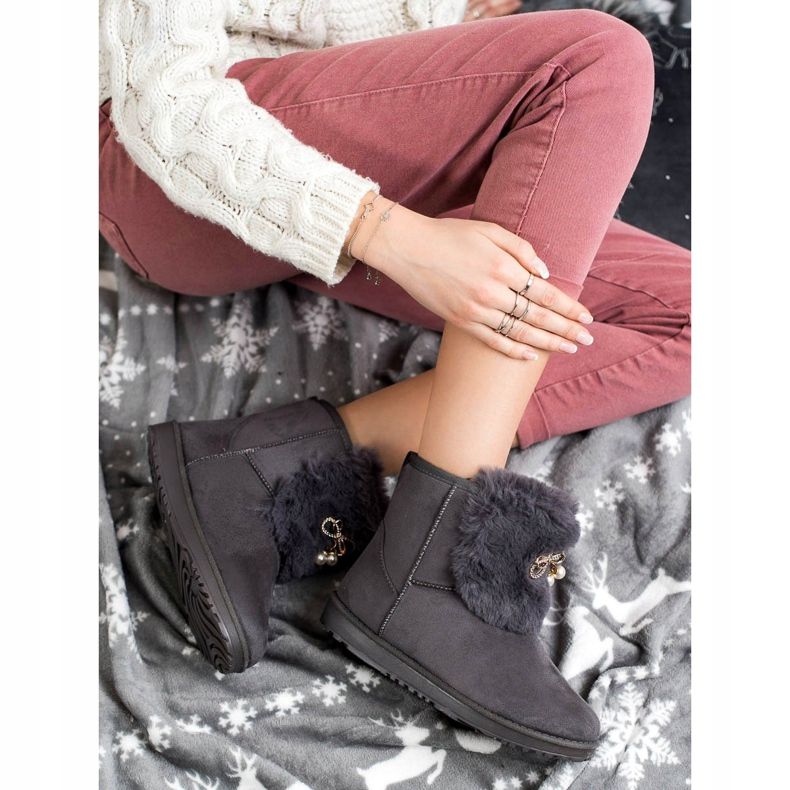 Queentina Mukluki cálido con adorno gris 2