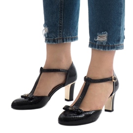 Bombas negras en el poste 2239-3 negro 1