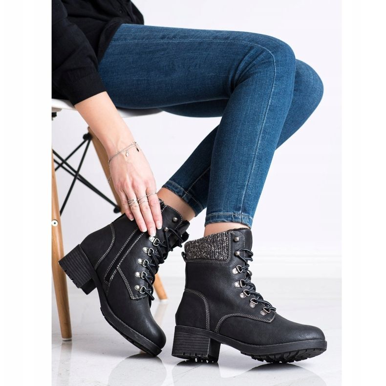 Queentina Botas calientes en el poste negro gris 2 Queentina Botas calientes en el poste negro gris 2