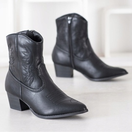 SHELOVET Botas vaqueras con estampado negro 1