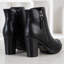 SHELOVET Botas en un poste con una cremallera decorativa negro 4