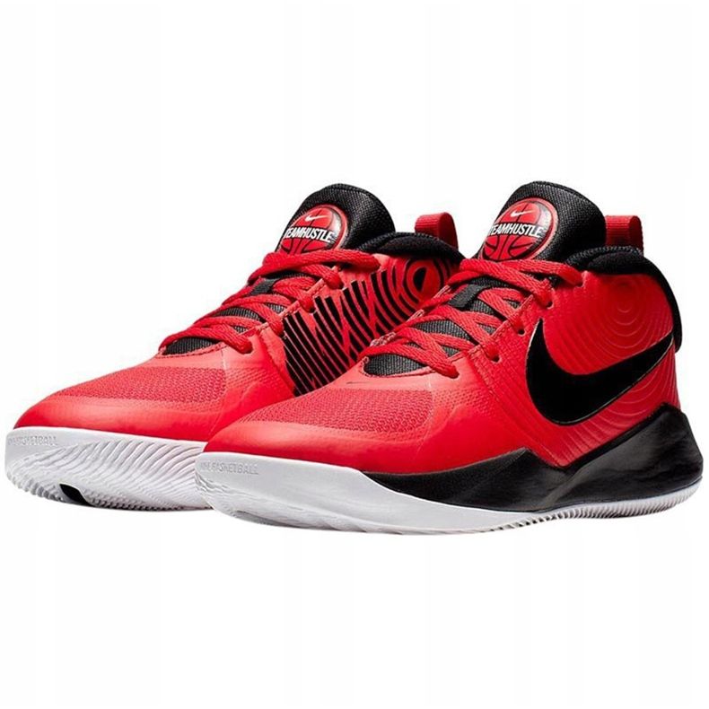 Zapatillas Nike Team Hustle rojas y negras AQ4224 600 para niños negro rojo 1