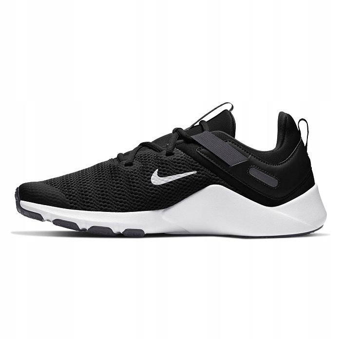 Zapatillas de hombre Nike Legend Essential negras y blancas CD0443 001 blanco negro 1