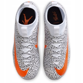 Zapatos de fútbol Nike Mercurial Superfly 7 Academy CR7 FG / MG Jr CV3182-180 blanco 4