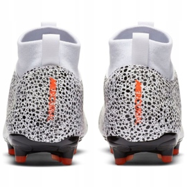 Zapatos de fútbol Nike Mercurial Superfly 7 Academy CR7 FG / MG Jr CV3182-180 blanco 5