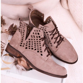 Nicole Botas Susannah Cappuccino de ante calado para mujer marrón 4