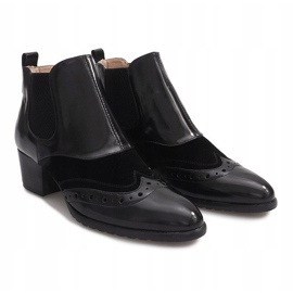 Zapato lacado sobre pilar 8582-1 Negro 2