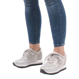 Zapatillas plateadas en la cuña G-125 plata 3