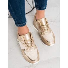 Bestelle Zapatillas con estilo beige 1 Bestelle Zapatillas con estilo beige 1