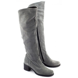 Olivier Botas Agnes grises con aislamiento 2