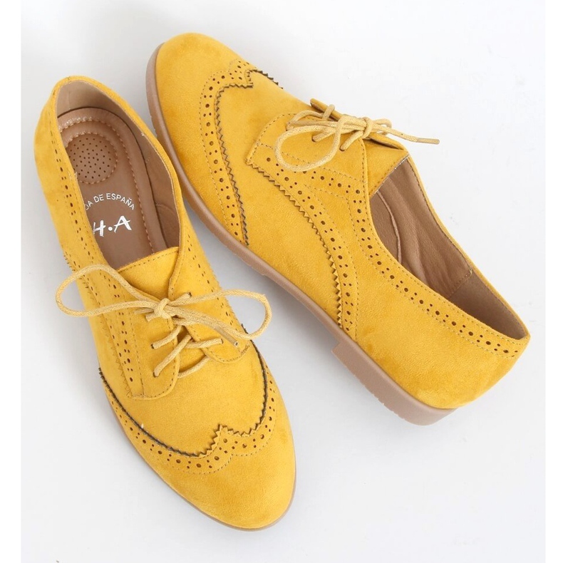Mocasines H110 Mostaza con cordones amarillo 1 Mocasines H110 Mostaza con cordones amarillo 1