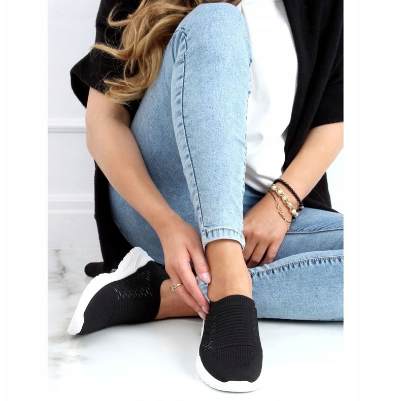 Zapatilla deportiva negra con calcetines 9862 Negra negro 1 Zapatilla deportiva negra con calcetines 9862 Negra negro 1