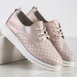 Kylie Brogues de cuero en la plataforma beige 3