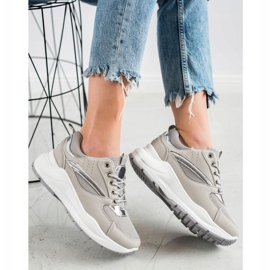 Ideal Shoes Zapatillas deportivas con estilo beige gris 1 Ideal Shoes Zapatillas deportivas con estilo beige gris 1