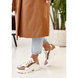 Zapatillas de mujer en una suela masiva White Daydreamer beige blanco marrón dorado 7