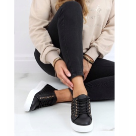 Zapatillas de mujer negras con tachuelas LA124P Negro 1 Zapatillas de mujer negras con tachuelas LA124P Negro 1